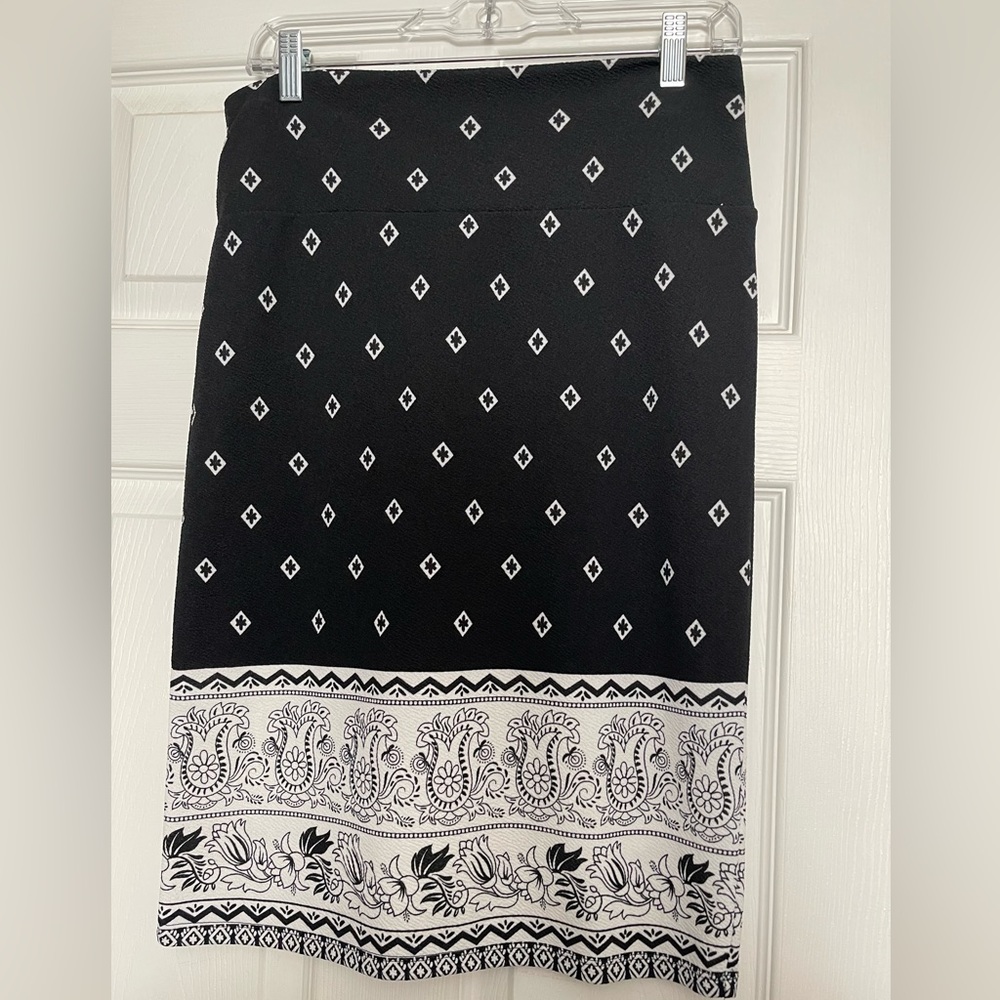 LuLaRoe Cassie Skirt